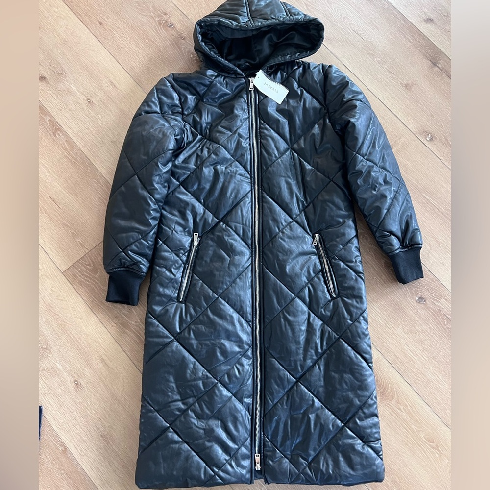 Nwt Lamarque Samantha coat faux leather